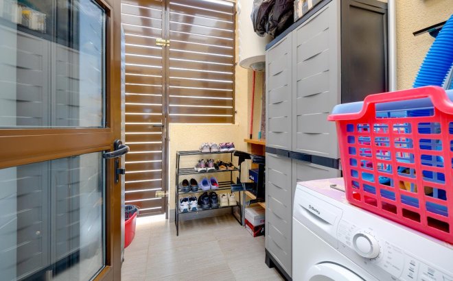 Revente - Villa -
Ciudad Quesada - Pueblo Bravo
