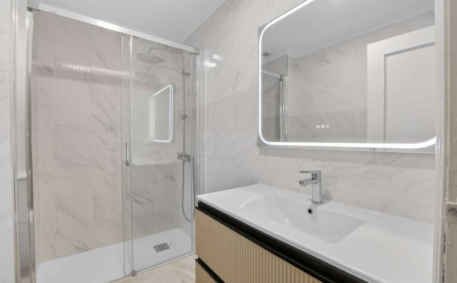 Revente - Appartement -
Torrevieja - Costa Blanca