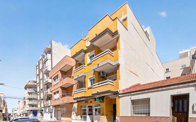 Revente - Appartement -
Torrevieja - Costa Blanca