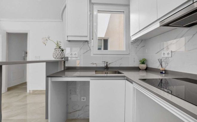 Revente - Appartement -
Torrevieja - Costa Blanca