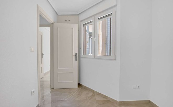 Revente - Appartement -
Torrevieja - Costa Blanca