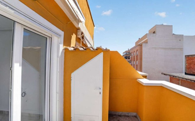 Revente - Appartement -
Torrevieja - Costa Blanca