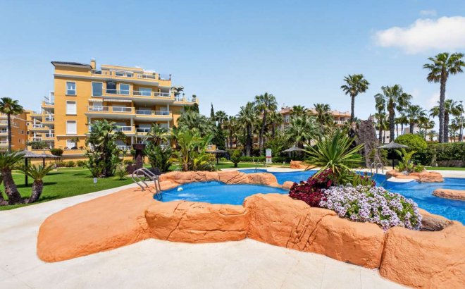 Resale - Apartment -
Cabo Roig - Costa Blanca