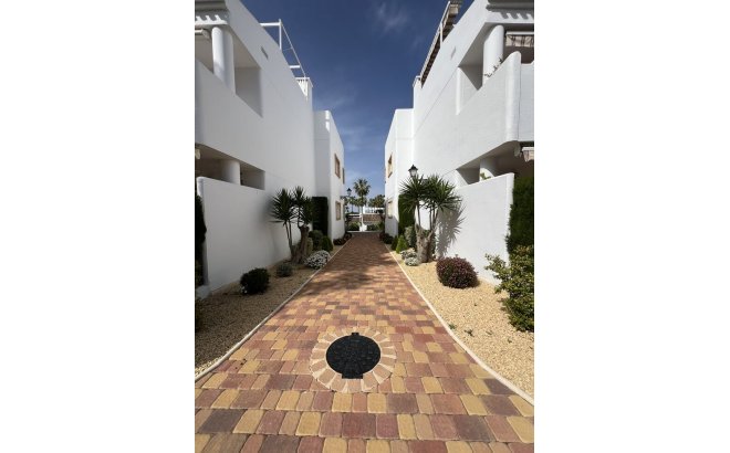 Herverkoop - Appartement -
Orihuela Costa - Villamartín