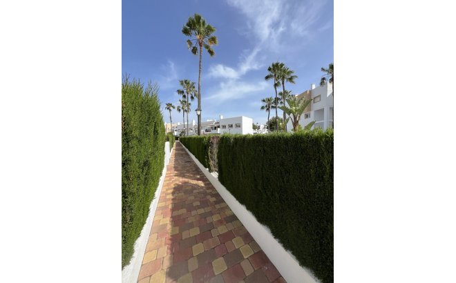 Herverkoop - Appartement -
Orihuela Costa - Villamartín