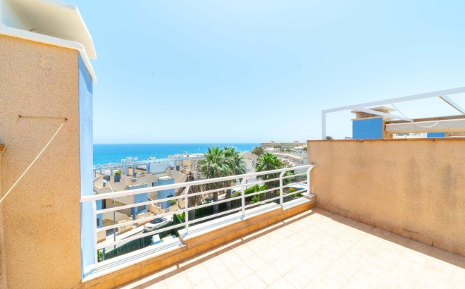 Resale - Town House -
Orihuela Costa - Costa Blanca