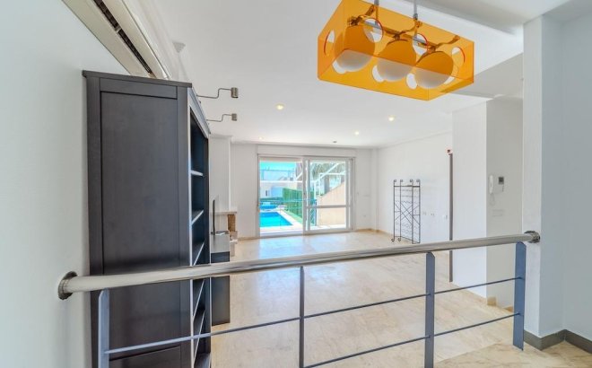 Resale - Town House -
Orihuela Costa - Costa Blanca