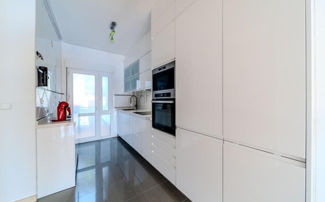 Resale - Town House -
Orihuela Costa - Costa Blanca