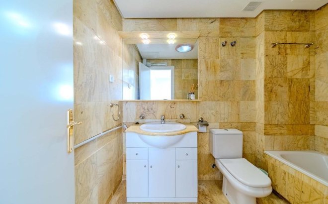 Resale - Town House -
Orihuela Costa - Costa Blanca