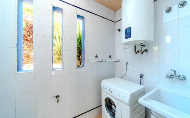 Resale - Town House -
Orihuela Costa - Costa Blanca