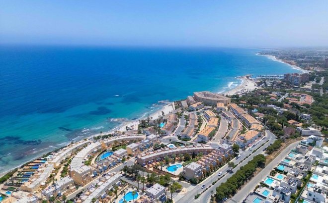 Resale - Town House -
Orihuela Costa - Costa Blanca