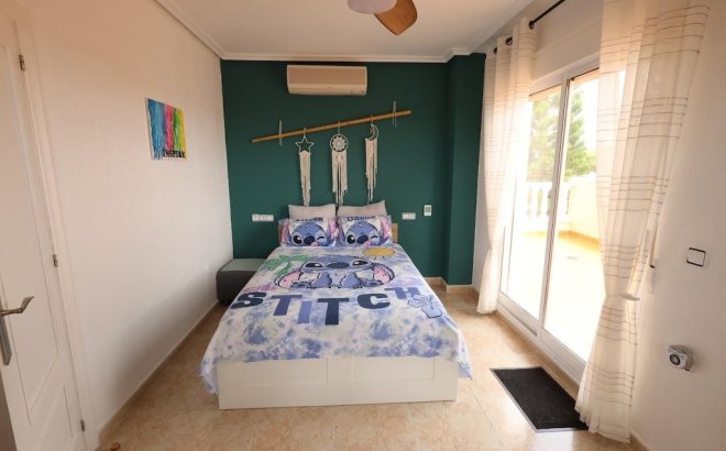 Resale - Villa -
San Miguel de Salinas - Inland