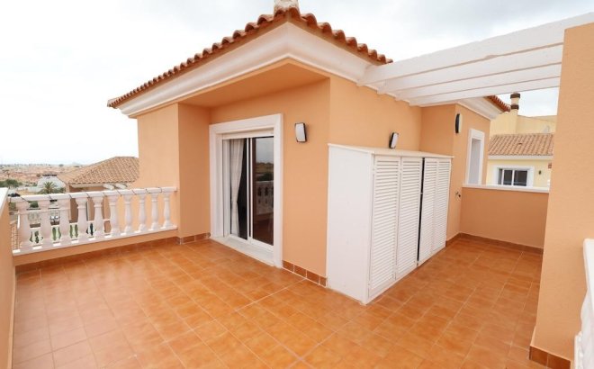 Resale - Villa -
San Miguel de Salinas - Inland