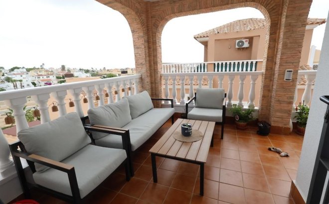 Resale - Villa -
San Miguel de Salinas - Inland