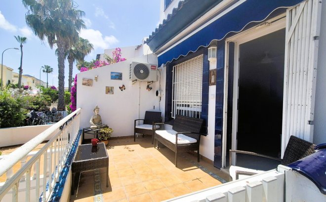 Herverkoop - Town House -
Los Dolses - Inland