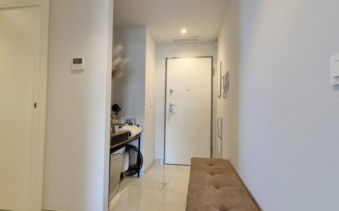 Herverkoop - Appartement -
Playa Flamenca - Costa Blanca