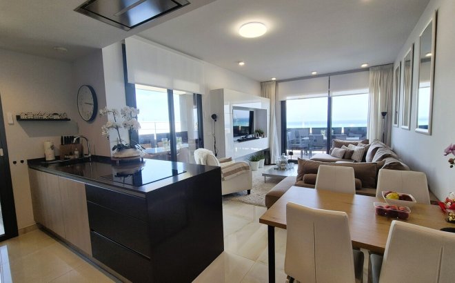 Herverkoop - Appartement -
Playa Flamenca - Costa Blanca