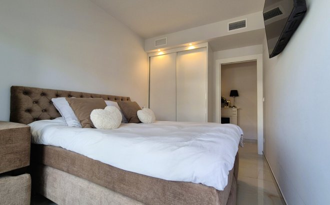 Herverkoop - Appartement -
Playa Flamenca - Costa Blanca