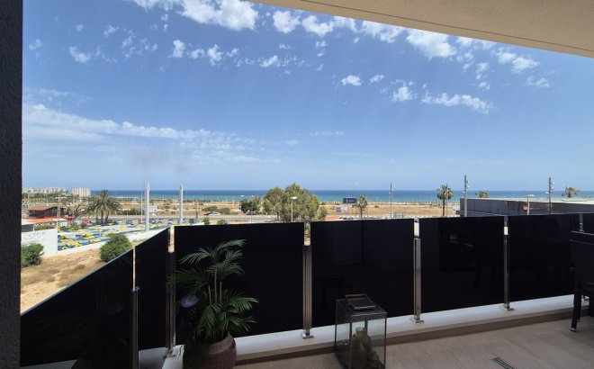 Herverkoop - Appartement -
Playa Flamenca - Costa Blanca