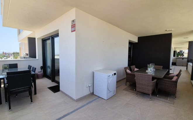 Herverkoop - Appartement -
Playa Flamenca - Costa Blanca