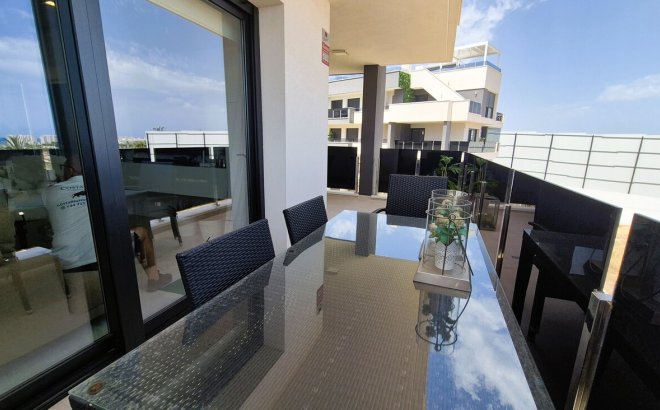 Herverkoop - Appartement -
Playa Flamenca - Costa Blanca