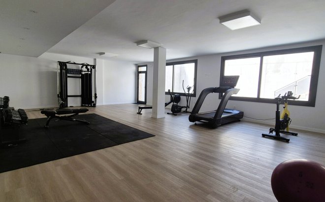 Herverkoop - Appartement -
Playa Flamenca - Costa Blanca