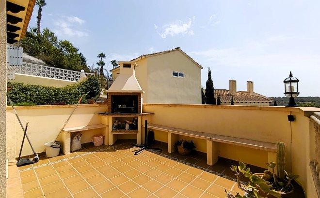 Resale - Villa -
Las Ramblas Golf - Inland