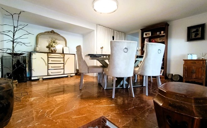Herverkoop - Appartement -
Las Ramblas Golf - Inland
