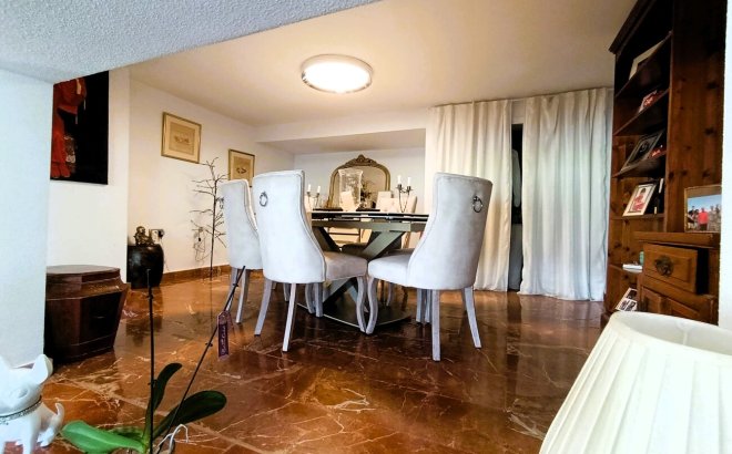 Herverkoop - Appartement -
Las Ramblas Golf - Inland