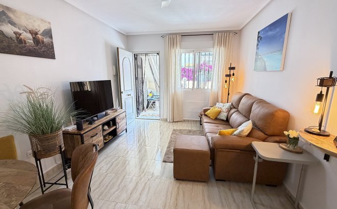 Herverkoop - Appartement -
Orihuela Costa - Costa Blanca