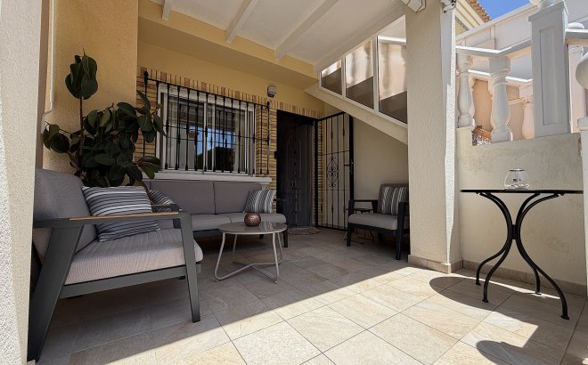 Herverkoop - Appartement -
Orihuela Costa - Costa Blanca