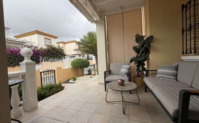 Herverkoop - Appartement -
Orihuela Costa - Costa Blanca