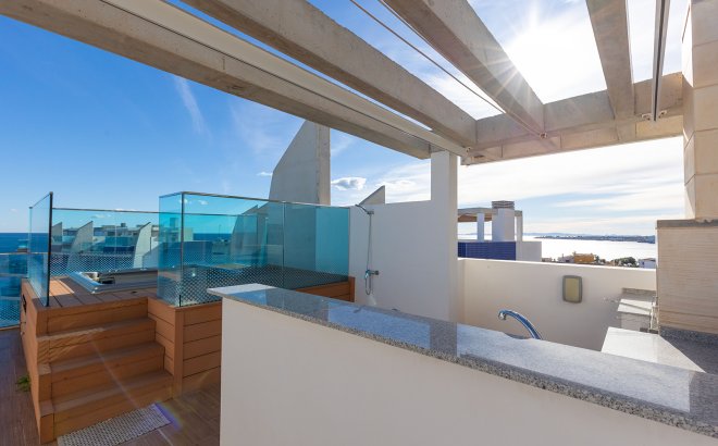 Resale - Penthouse -
Torrevieja - Costa Blanca