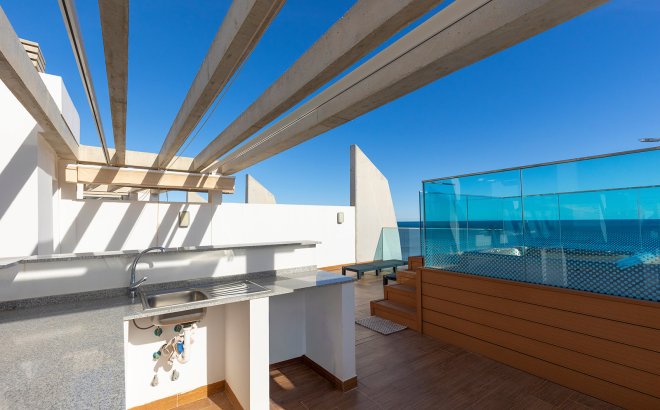 Resale - Penthouse -
Torrevieja - Costa Blanca