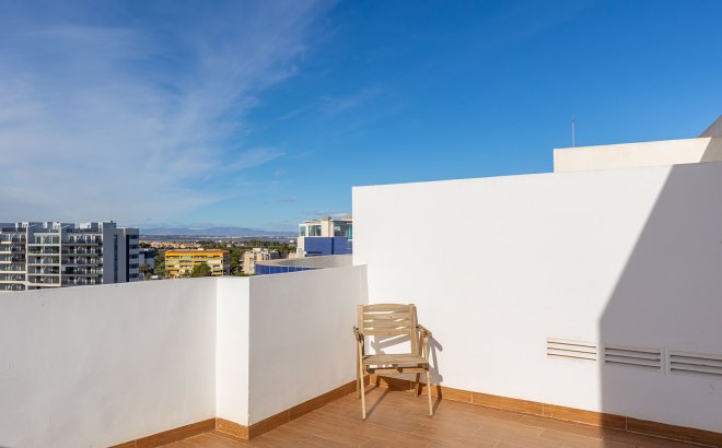 Resale - Penthouse -
Torrevieja - Costa Blanca