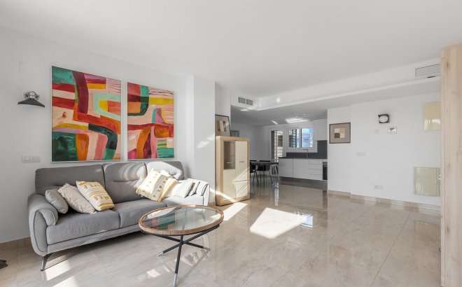 Resale - Penthouse -
Torrevieja - Costa Blanca