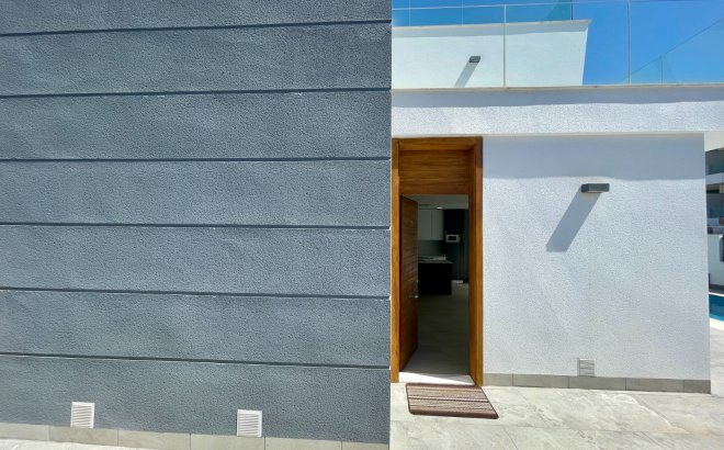 Resale - Villa -
Benijofar - Costa Blanca