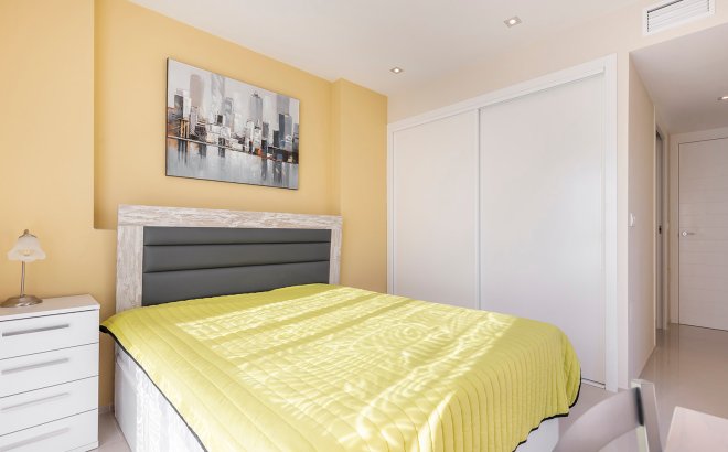 Herverkoop - Villa -
Orihuela Costa - Costa Blanca