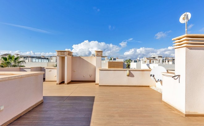 Herverkoop - Villa -
Orihuela Costa - Costa Blanca