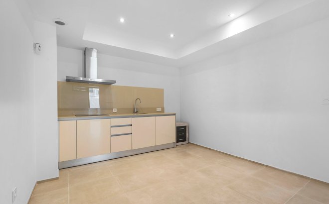 Herverkoop - Villa -
Orihuela Costa - Costa Blanca