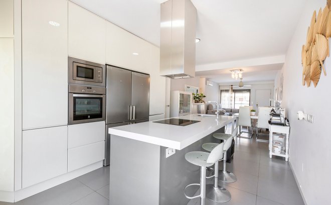 Resale - Apartment -
Pilar de la Horadada - Costa Blanca
