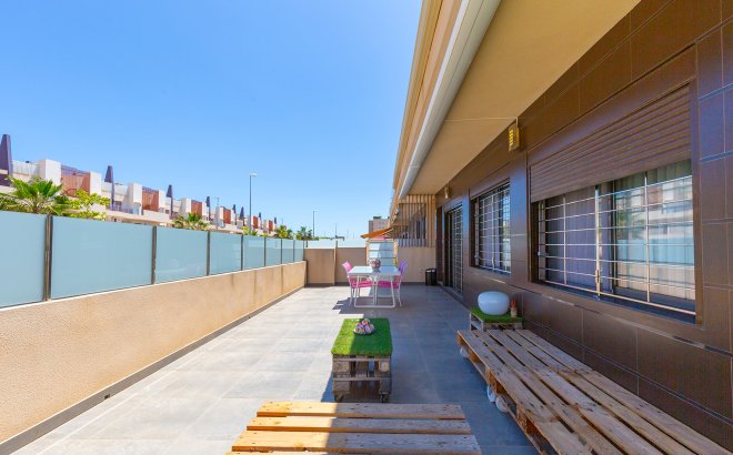 Resale - Apartment -
Pilar de la Horadada - Costa Blanca