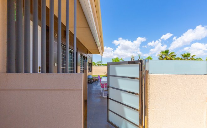 Resale - Apartment -
Pilar de la Horadada - Costa Blanca