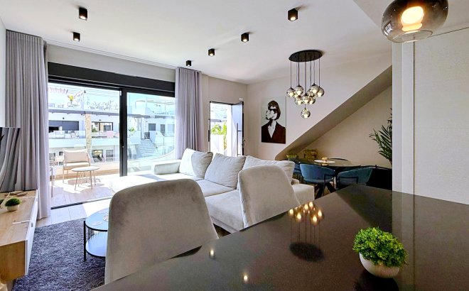 Resale - Penthouse -
Orihuela Costa - Costa Blanca