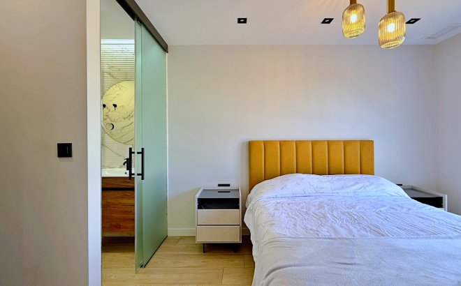 Resale - Penthouse -
Orihuela Costa - Costa Blanca