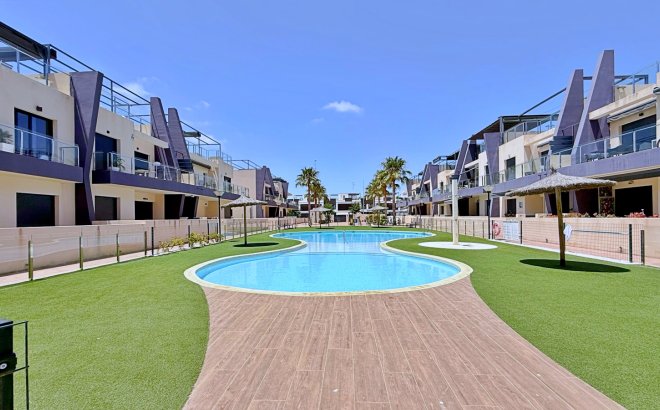 Resale - Penthouse -
Pilar de la Horadada - Costa Blanca
