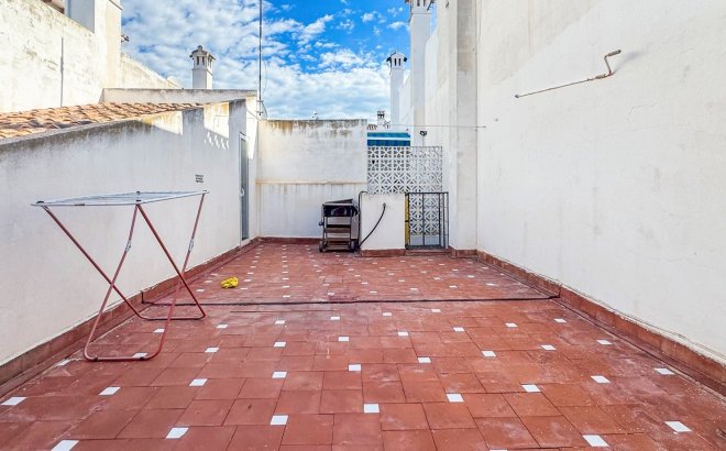 Resale - Bungalow -
Torrevieja - Costa Blanca