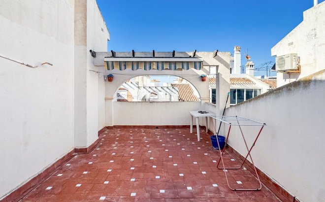 Resale - Bungalow -
Torrevieja - Costa Blanca