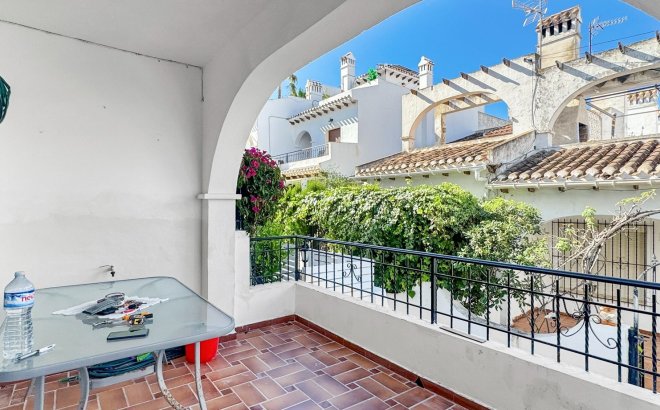 Resale - Bungalow -
Torrevieja - Costa Blanca
