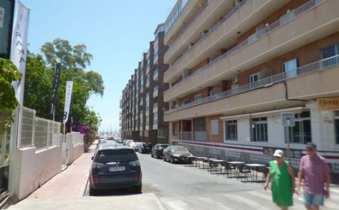 Resale - Apartment -
Villamartin - Costa Blanca